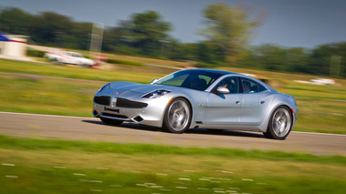 Fisker Karma gris 3/4 avant gauche filé penché 5