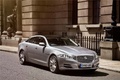 Jaguar XJ 2012 gris 3/4 avant droit 2