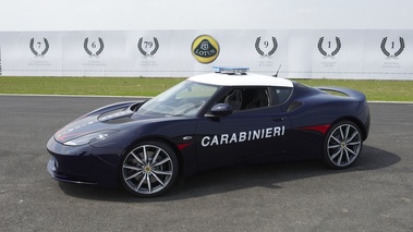 Lotus Evora Carabinieri 3/4 avant gauche