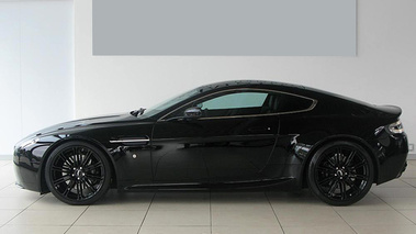 ASTON MARTIN V8 Vantage  2008 - Vue de profil gauche