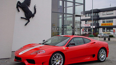 FERRARI 360 Challenge Stradale 2006 - Vue 3/4 avant gauche