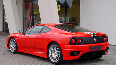 FERRARI 360 Challenge Stradale 2006 - Vue 3/4 avant gauche