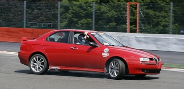 Spa Italia 2010 Alfa- Romeo rouge.