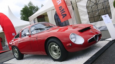 Spa Italia 2010 Alfa- Romeo rouge.