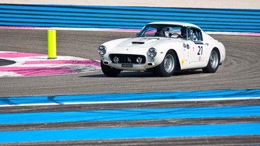 10 000 Tours du Castellet 2012 - Ferrari 250 GTB SWB blanc 3/4 avant gauche