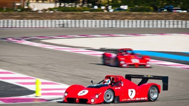 10 000 Tours du Castellet 2012 - Ferrari 333 SP rouge 3/4 avant gauche filé