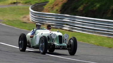 Autodrome Héritage Festival 2012 - ancienne vert 3/4 avant droit filé