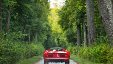 Chantilly Arts & Elégance 2017 - Ferrari 250P rouge face arrière