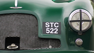 Coupes de Printemps 2012 - Aston Martin DB2 vert calandre