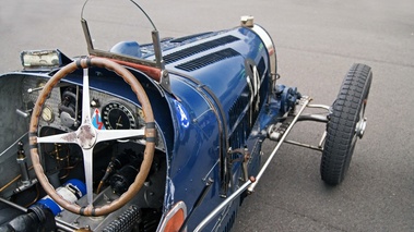 Coupes de Printemps - Bugatti Type 35 bleu intérieur