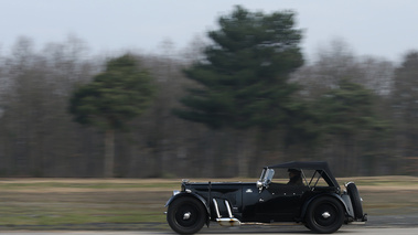 Coupes de Printemps 2013 - Aston Martin noir filé