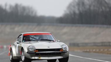 Coupes de Printemps 2013 - Datsun 240Z gris 3/4 avant droit