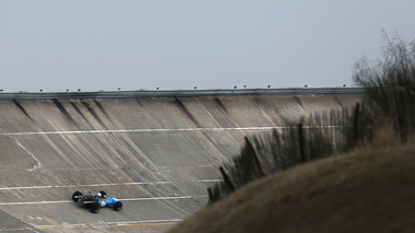 Coupes de Printemps 2013 - Matra F1 bleu 3/4 arrière droit