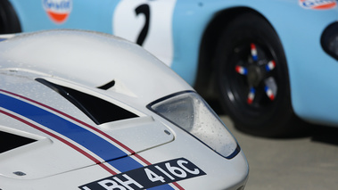 Ford GT40 blanc capot