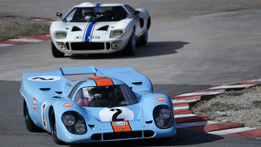 Porsche 917K Gulf 3/4 avant droit