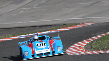 Coupes de Printemps 2015 - Alpine-Renault bleu 3/4 avant droit penché 2