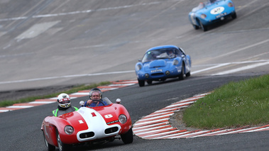 Coupes de Printemps 2016 - Panhard rouge/blanc 3/4 avant droit penché