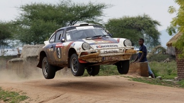 Grégoire De Mévius, Porsche 911, action, jump 3-4 avd