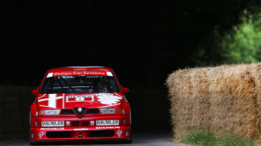 Goodwood Festival of Speed 2017 - Alfa Romeo 155 DTM rouge face avant