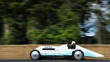 Goodwood Festival of Speed 2017 - ancienne blanc/bleu filé