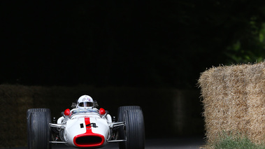 Goodwood Festival of Speed 2017 - ancienne F1 blanc face avant 2