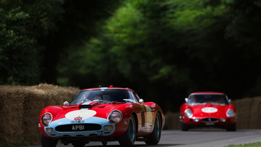 Goodwood Festival of Speed 2017 - Ferrari 250 GTO rouge 3/4 avant gauche