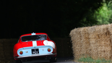 Goodwood Festival of Speed 2017 - Ferrari 275 GTB rouge face arrière