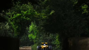 Goodwood Festival of Speed 2017 - Renault F1 jaune face avant