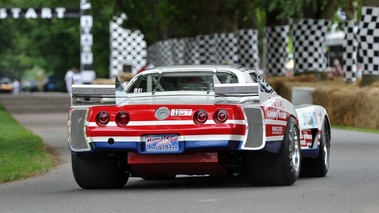 Chevrolet Corvette, action, 3-4 ard