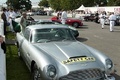 Goodwood Revival 2011 - Aston Martin DB5 Safety Car gris 3/4 avant droit debout