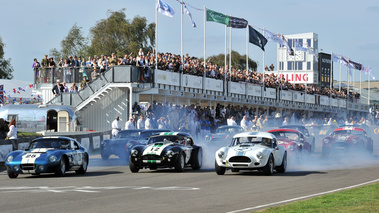 AC Cobra, Starting Grid, 3-4 avg