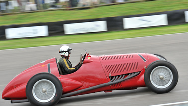 Maserati Grand Prix, action, profil drt