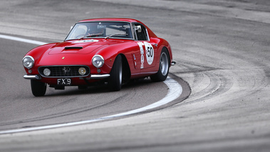 Grand Prix de l'Age d'Or 2016 - Ferrari 250 GT SWB rouge 3/4 avant gauche