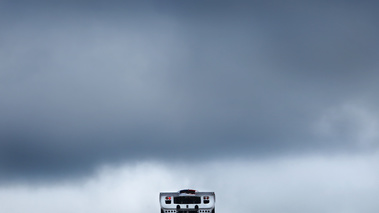 Grand Prix de l'Age d'Or 2016 - Lola T70 blanc face arrière