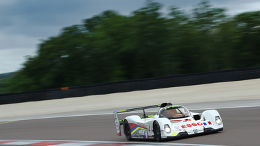 Grand Prix de l'Age d'Or 2016 - Peugeot 905 3/4 avant droit filé penché