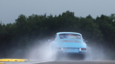 Grand Prix de l'Age d'Or 2016 - Porsche 911 bleu face arrière