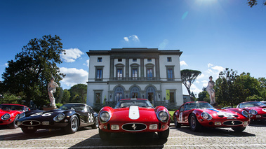 GTO Tour 2017 - Ferrari 250 GTO rouge/blanc face avant 2