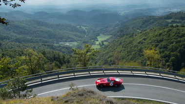 GTO Tour 2017 - Ferrari 250 GTO rouge profil vue de haut