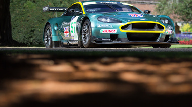 Hampton Court Palace Concours of Elegance 2017 - Aston Martin DBR9 vert 3/4 avant droit