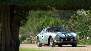 Hampton Court Palace Concours of Elegance 2017 - Ferrari 250 GT SWB gris 3/4 avant droit