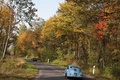 Journées d'Automne 2012 - Porsche 356 bleu face arrière penché