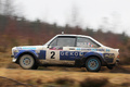 Ford Escort MK2, blanc+bleu, action, profil gch