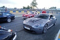 Aston Martin V12 Vantage anthracite 3/4 avant gauche