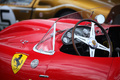 Le Mans Classic 2012 - Ferrari 250 TR rouge logos aile avant