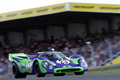 Le Mans Classic 2012 - Porsche 917 violet/vert 3/4 avant droit filé penché