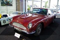 Vente Artcurial LMC 2012 - Aston Martin DB6 bordeaux 3/4 avant gauche