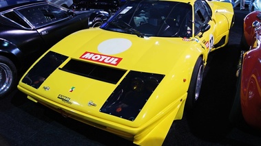 Vente Artcurial LMC 2012 - Ferrari 365 GT4 BB jaune 3/4 avant gauche