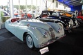 Vente Artcurial LMC 2012 - Jaguar XK120 Roadster bleu 3/4 avant droit