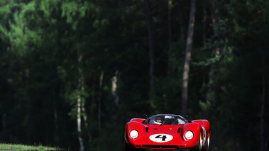 Ferrari rouge face avant 