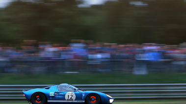 Ford GT40 bleu filé 